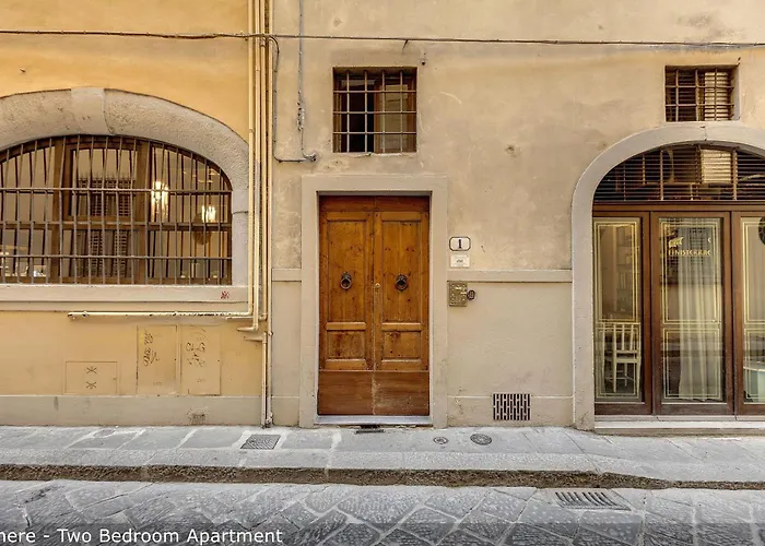 Venere & Zefiro Apartments By Mamo Florence